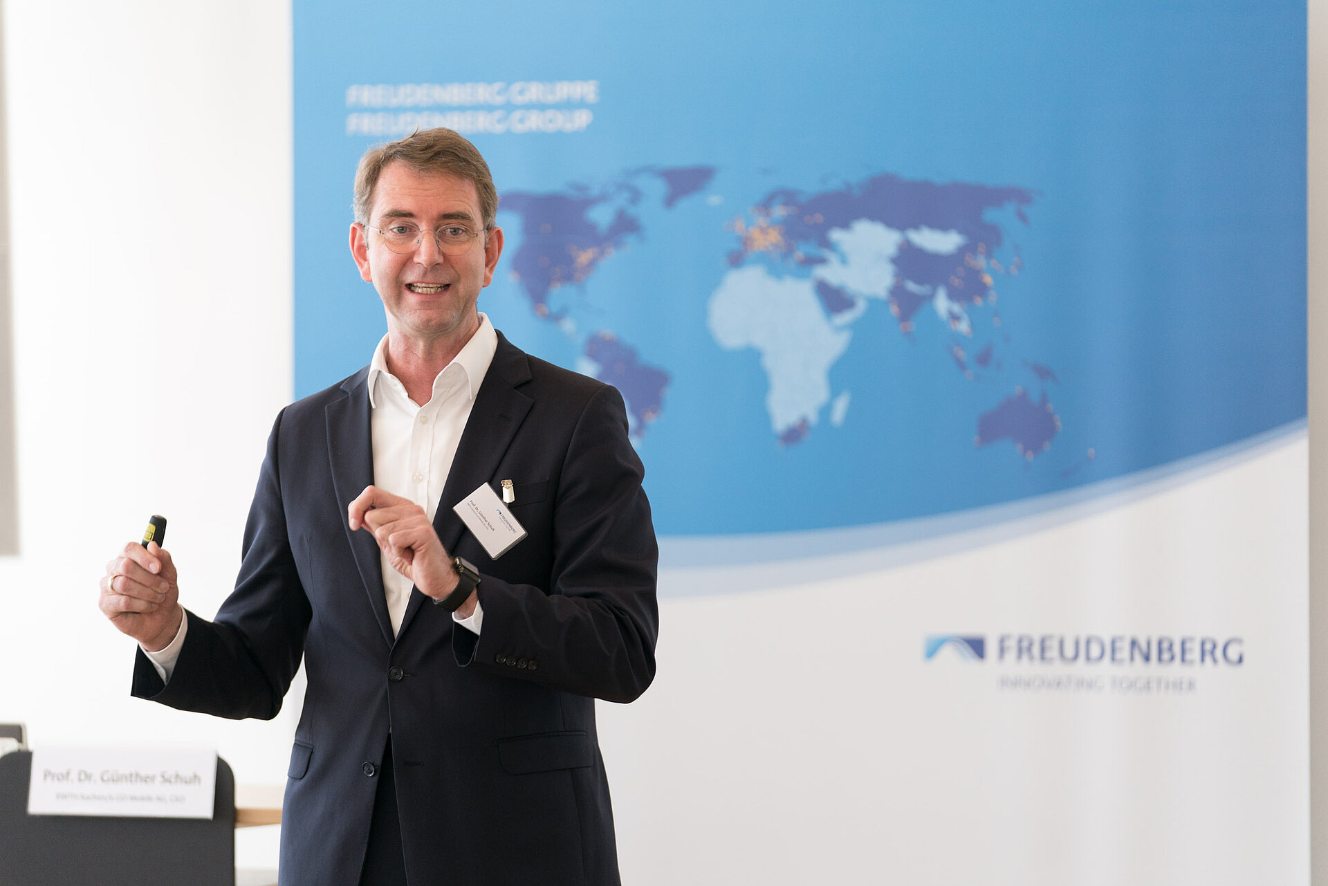 Picture of Dr. Schuh at the Freudenberg Forum